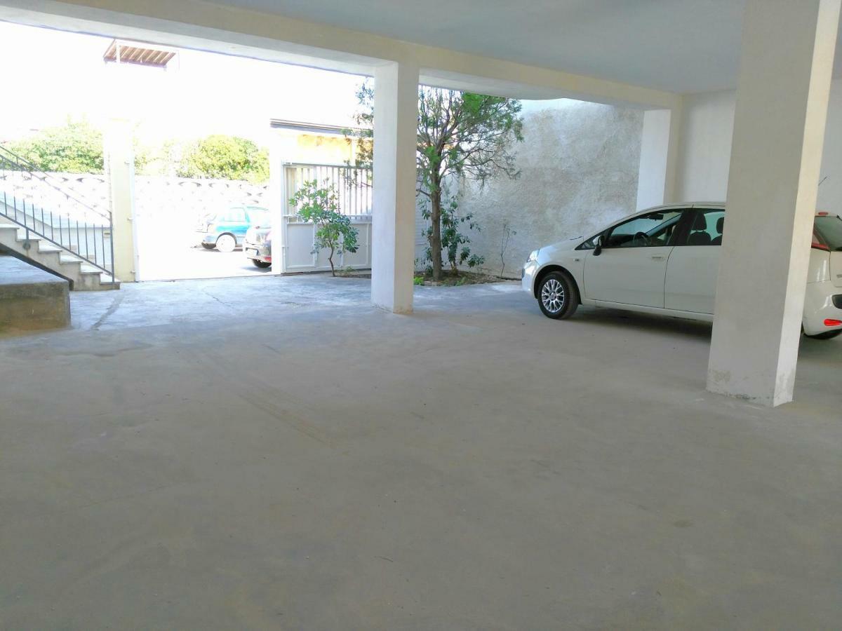 Fronte Mare In Centro Covered Parking توري لابيلو المظهر الخارجي الصورة